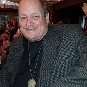 Meet your Posher, Bobby